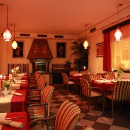Restaurante Parkhotel Lindenhof Fotos