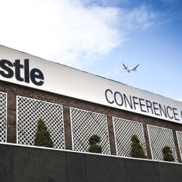 Vista exterior Thistle London Heathrow Fotos