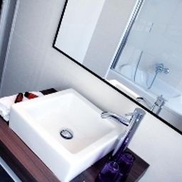 Bathroom Amiraute Fotos