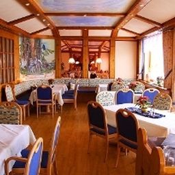 Sala de desayuno en el restaurante Schwarzwald-Hotel Silberkönig Ringhotel Bleibach Fotos