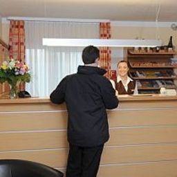 Empfang acora Hotel und Wohnen Fotos
