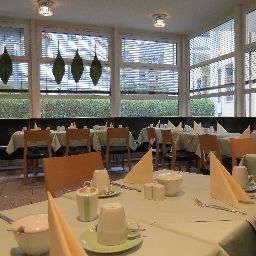 Salle du petit-déjeuner Neuthor Fotos