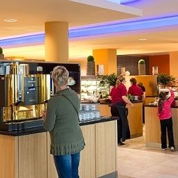 Sala de desayuno en el restaurante Rhön-Park-Hotel Fotos
