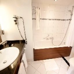 Bathroom Bilderberg Parkhotel Fotos
