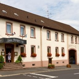 Außenansicht Zum Freigericht Fotos