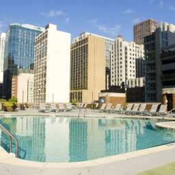 Pool DoubleTree by Hilton Chicago - Magnificent Mile Fotos