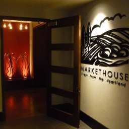 Restaurant DoubleTree by Hilton Chicago - Magnificent Mile Fotos
