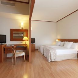Suite Junior TRYP Madrid Menfis Hotel Fotos