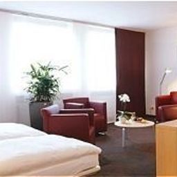 Zimmer Maternushaus Nichtraucherhotel Fotos