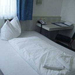 Chambre Central Tegel Fotos