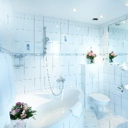 Badezimmer Nordic Astor Fotos