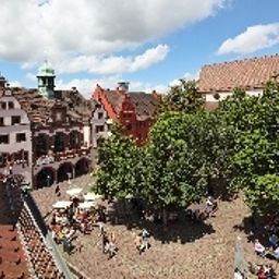  Am Rathaus Fotos