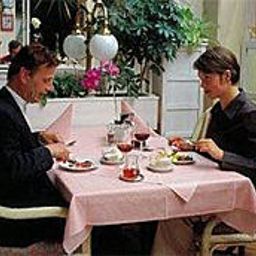 Sala colazione nel ristorante Ringhotel Fährhaus Fotos