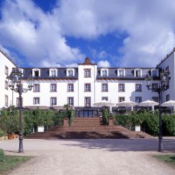 Außenansicht Schloss Reinhartshausen Kempinski Fotos