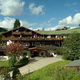Exterior view IFA Alpenhof Wildental Fotos