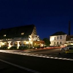 Exterior view Landwehr-Bräu Fotos