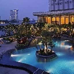 Бассейн Shangri-La Hotel Bangkok Fotos