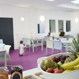 Sala de desayuno Berliner Hof Fotos