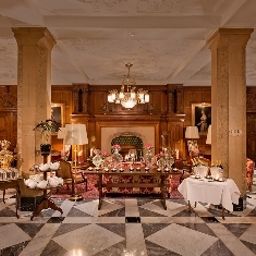 Hall Vier Jahreszeiten Fairmont Fotos