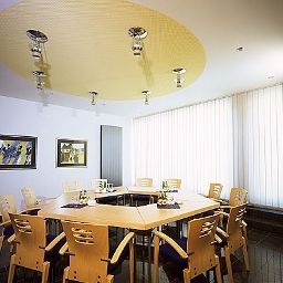 Sala de reuniones Stern Fotos