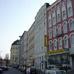 Widok zewnętrzny Bee Fang Fotos