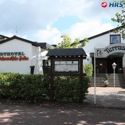 Exterior view Schravelsche Heide Sporthotel Fotos