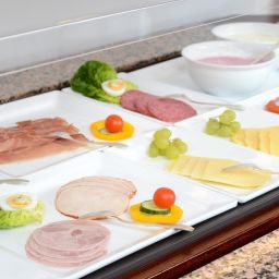 Buffet Noy Fotos