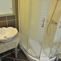 Bathroom Inci Hotel Fotos