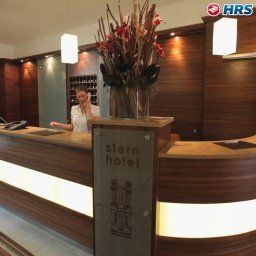 Recepción Sternhotel Fotos