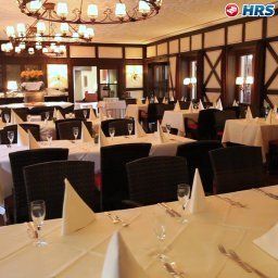 Frühstücksraum im Restaurant relexa Waldhotel Schatten Fotos