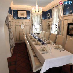 Breakfast room within restaurant Lindenhof Fotos