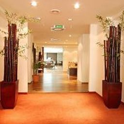 Interior view Artis Fotos