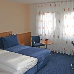 Chambre pour voyageurs d'affaires Goldener Pflug Fotos
