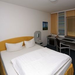 Room Rotes Ross Fotos