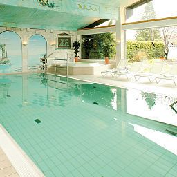 Бассейн Zugspitze Urlaubshotel & SPA Fotos