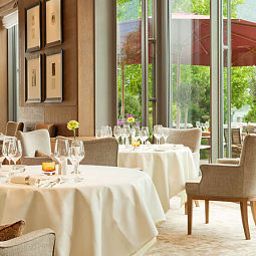 Зал для завтрака Althoff Seehotel Überfahrt Fotos