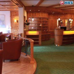 Recepción Parkhotel Frank Fotos