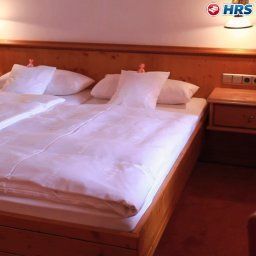 Habitación Parkhotel Frank Fotos