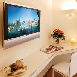  Helvetia Wellness & Spa Domizil Fotos