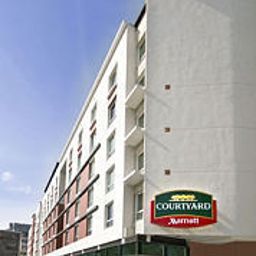 Vue extérieure Courtyard Paris Saint Denis Fotos