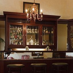Bar Oranien Fotos