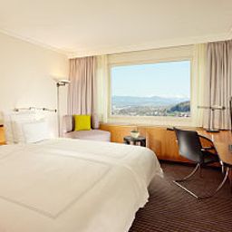  Swissotel Fotos