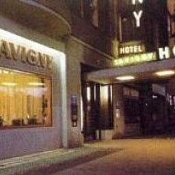 Außenansicht Savigny Fotos