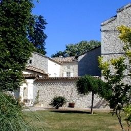 Exterior view Chateau de l´Hoste Anthurium hotel Fotos