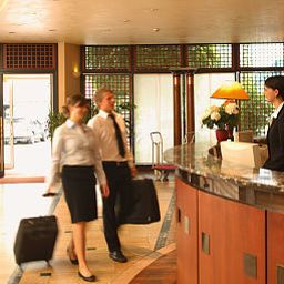 Recepción Parkhotel Schmid Fotos