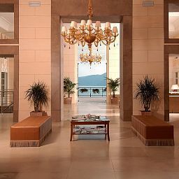 Hall Bristol Grand Hotel Resort & Spa Fotos