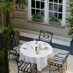 Terraza Excelsior Hotel Ernst Fotos