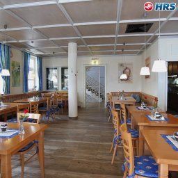 Salle du petit-déjeuner située dans le restaurant Luitpold am See Fotos