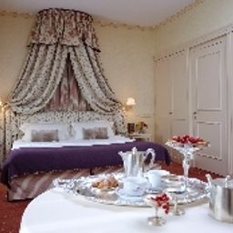 Suite Grand Hotel Royal & Golf Fotos