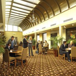 Vue extérieure Holiday Inn STRATFORD UPON AVON Fotos